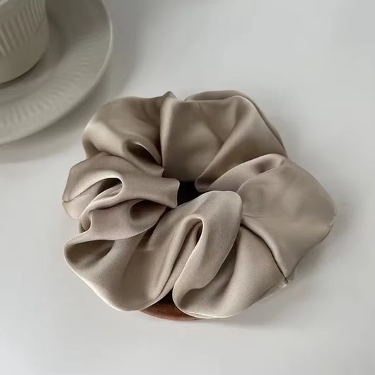 1Pcs Women Silk Satin Scrunchies Korean Ladies Girls Elastics Hair Band Ponytail Hold Hair Accessories